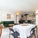2 Bdrs & Parking In The Old Town ! Apartamento Nice