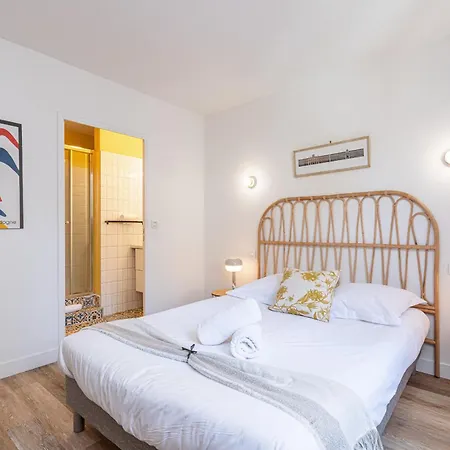 Appartement 2 Bdrs & Parking In The Old Town ! *